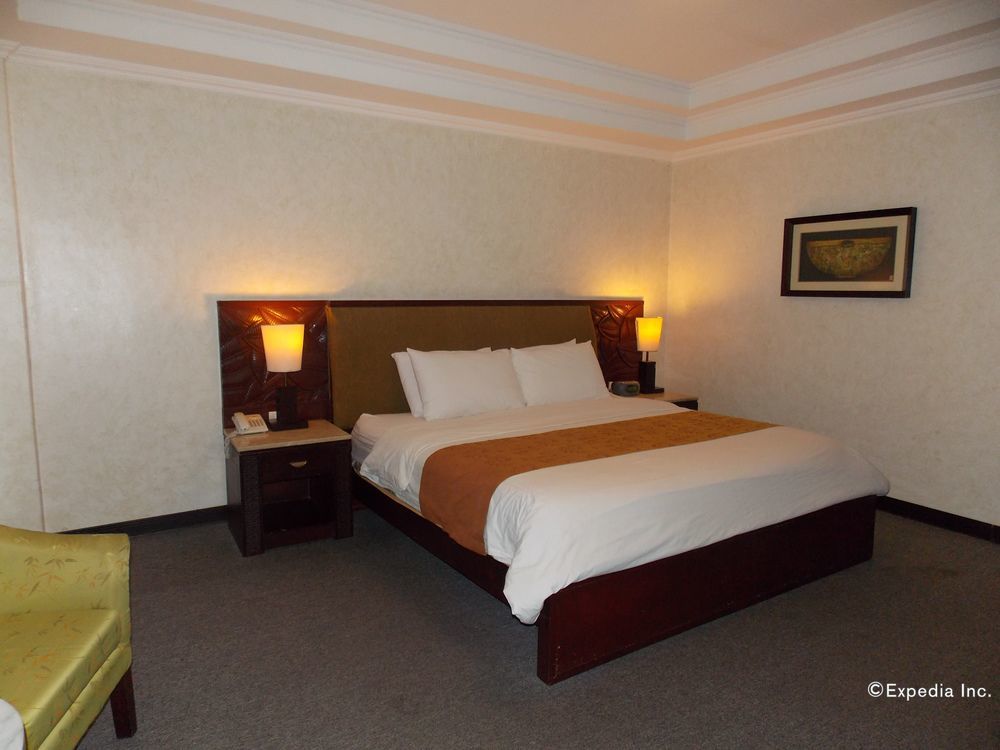 Mo2 Westown Hotel - Mandalagan Bacolod Exterior foto